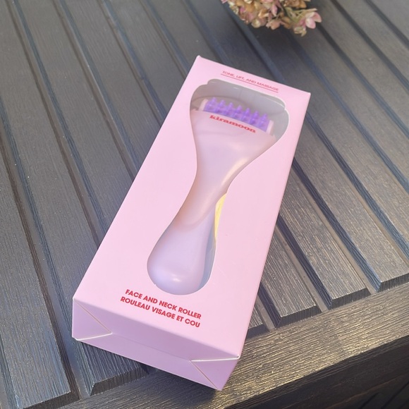 Kiramoon - Reset Roller Massaging Facial Tool - Picture 9 of 12